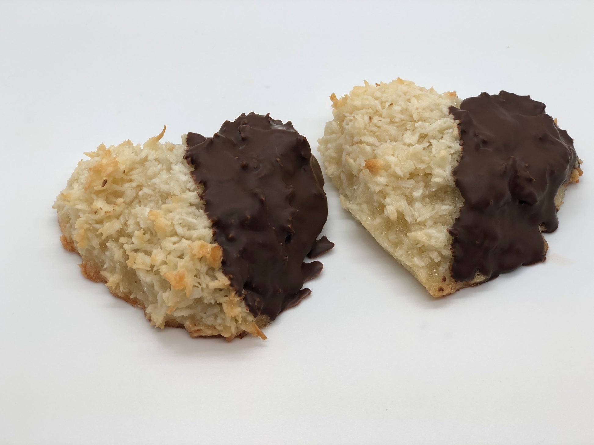 Coconut Macaroon Heart Pair